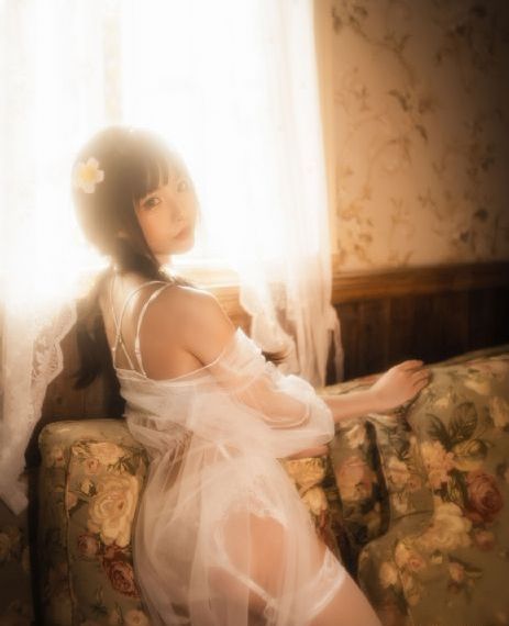 《偷窥女教师》在线观看_在线观看