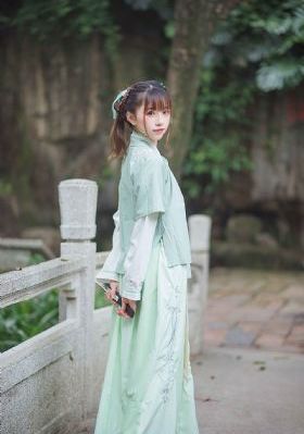 美丽的姑娘高清在线观看视频电影_1080日韩免费观看