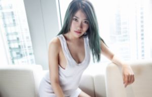 无颜之月1～5集无删减观看策驰_国产剧视频大全